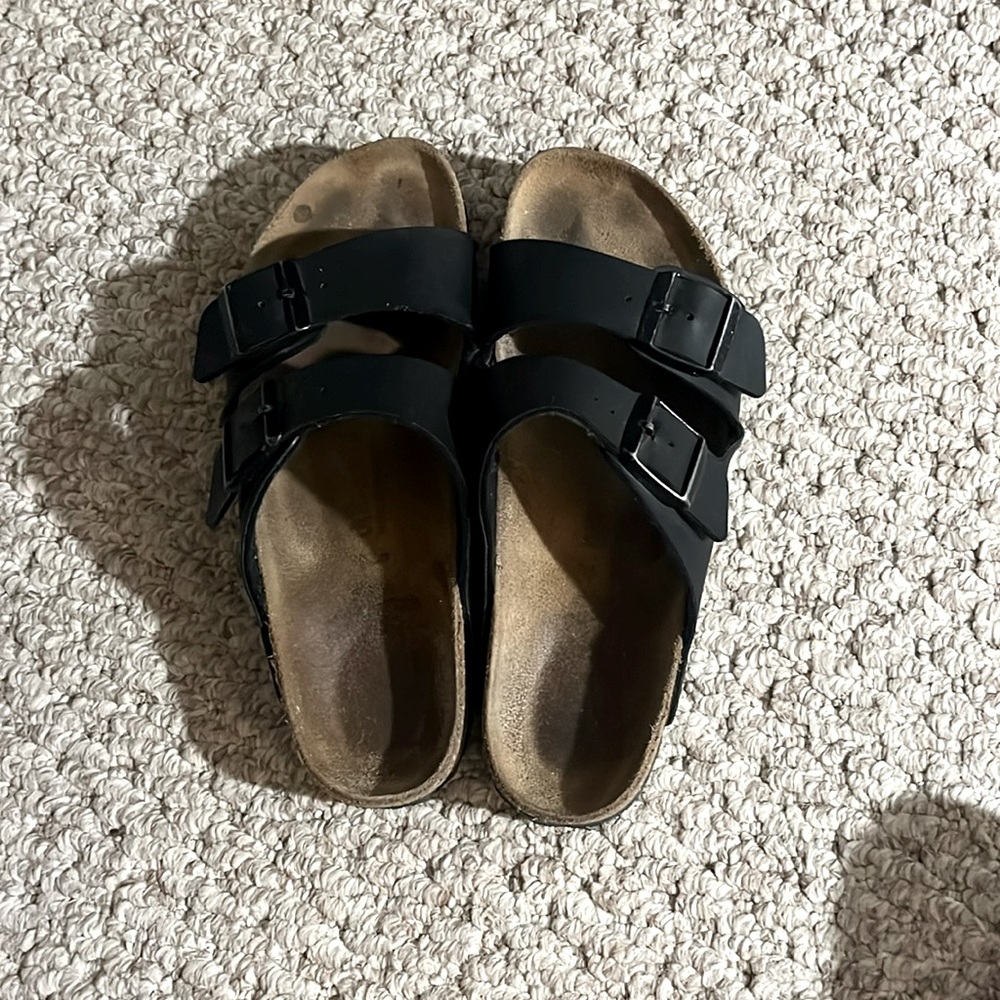 Birkenstocks Size 8.5 Arizona Style With Black Straps